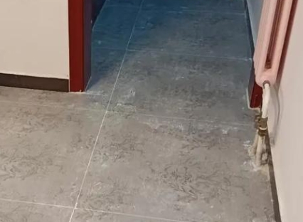 和硕瓷砖空鼓维修公司分享下和硕地砖空鼓了怎么办